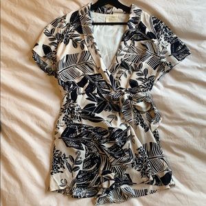 BNDI Summer Skort Romper. Only wore once!